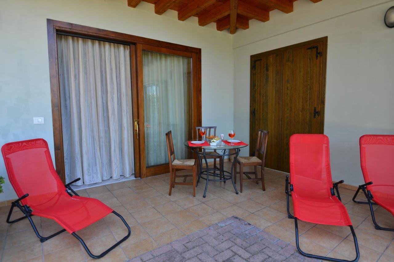 Antiche Mura Casa Vacanze Puegnago Exterior photo