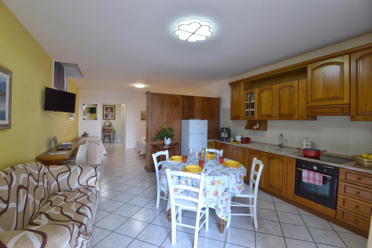 Antiche Mura Casa Vacanze Puegnago Exterior photo