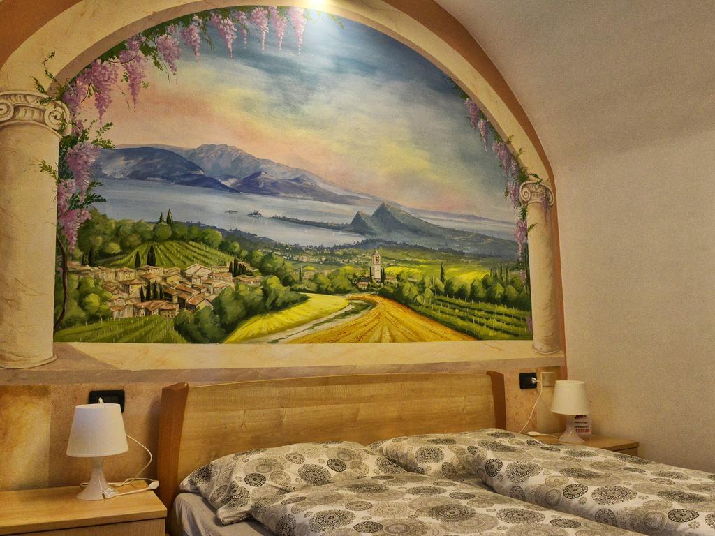 Antiche Mura Casa Vacanze Puegnago Exterior photo